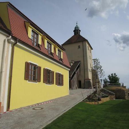 Ferienwohnung am Blasturm Schwandorf in Bayern Exterior foto