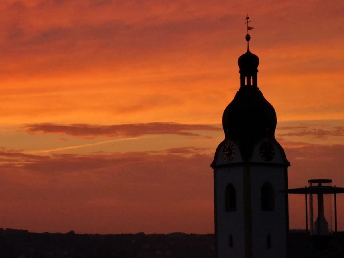 Ferienwohnung am Blasturm Schwandorf in Bayern Exterior foto